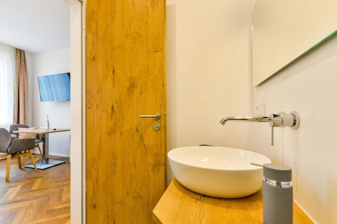 Bett'N Glueck - Uebernachtung & Fruehstueck Bed & Breakfast Zusmarshausen Bagian luar foto