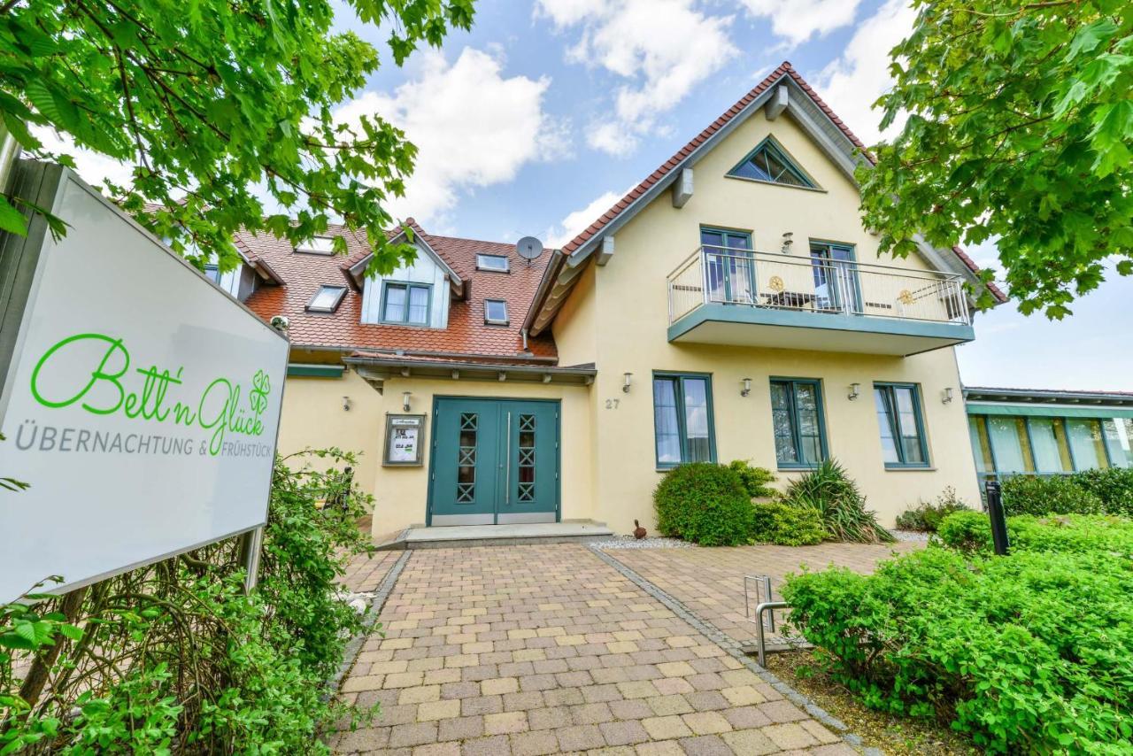 Bett'N Glueck - Uebernachtung & Fruehstueck Bed & Breakfast Zusmarshausen Bagian luar foto