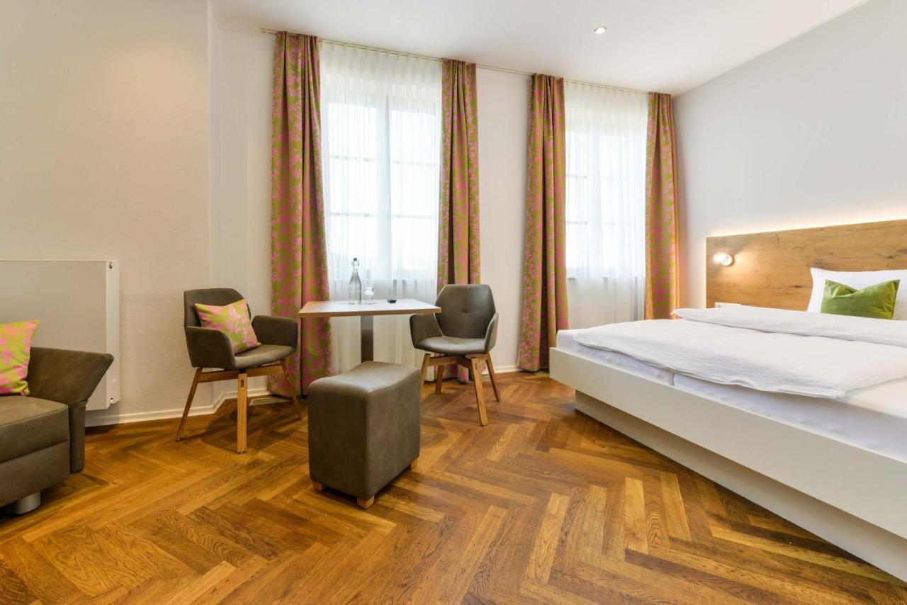 Bett'N Glueck - Uebernachtung & Fruehstueck Bed & Breakfast Zusmarshausen Bagian luar foto