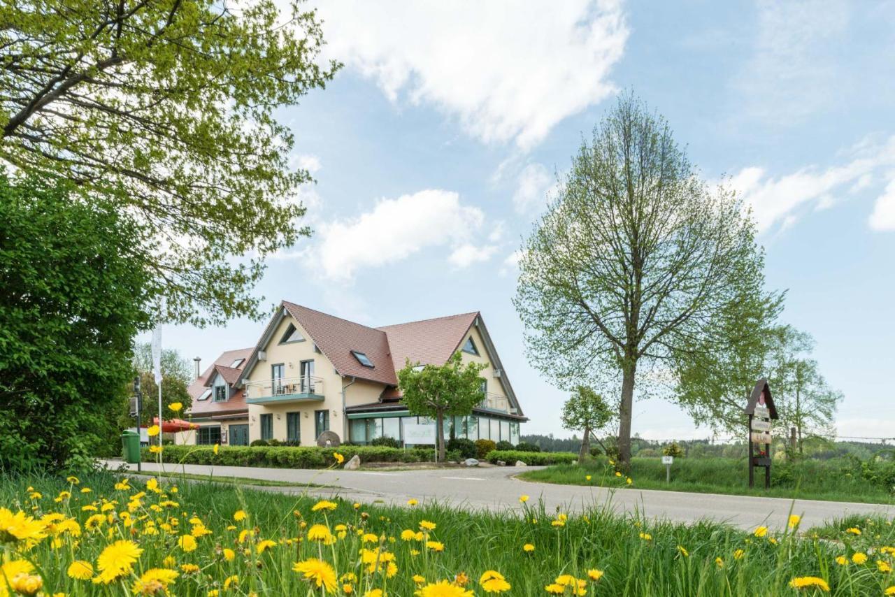 Bett'N Glueck - Uebernachtung & Fruehstueck Bed & Breakfast Zusmarshausen Bagian luar foto