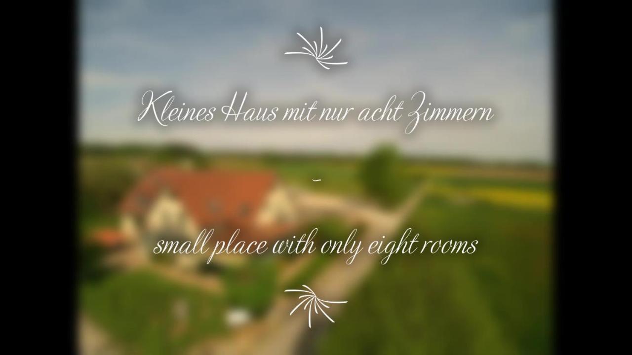 Bett'N Glueck - Uebernachtung & Fruehstueck Bed & Breakfast Zusmarshausen Bagian luar foto